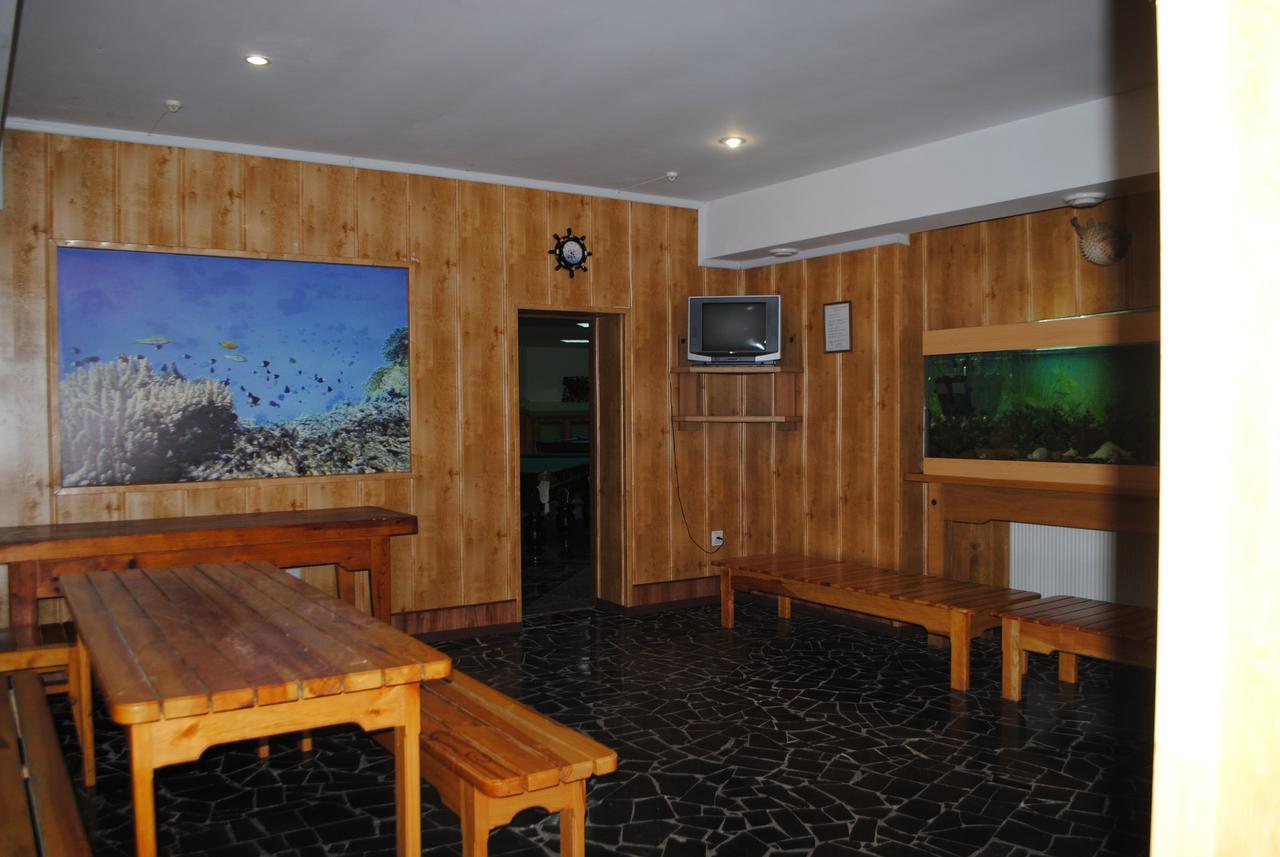Hotel - Restaurant "Lion'S Heart" Velyka Omelyana ภายนอก รูปภาพ