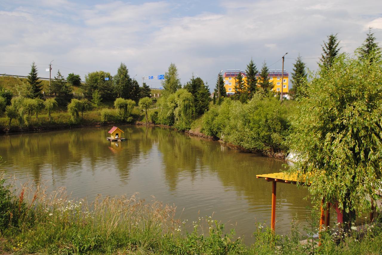 Hotel - Restaurant "Lion'S Heart" Velyka Omelyana ภายนอก รูปภาพ